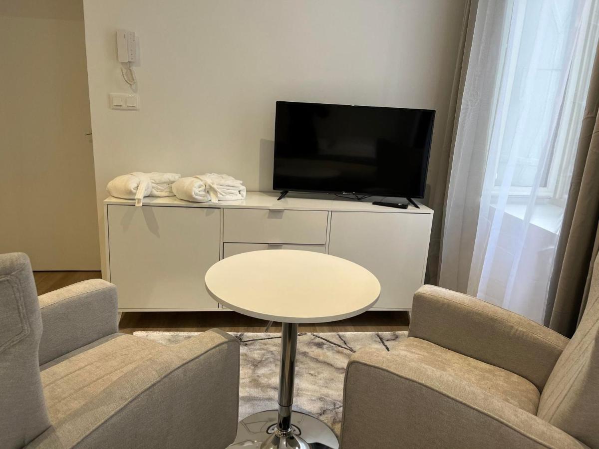 Suite Privee Riquet-Wifi-Velo Кастельнодари Экстерьер фото